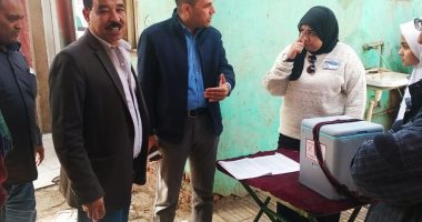 وكيل صحة الأقصر يفاجئ حملات تطعيم الأطفال ويعلن تطعيم 161 ألف طفل حتى الآن