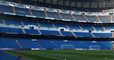ريال مدريد يجرى إصلاحات على أرضية سانتياجو برنابيو..فيديو 