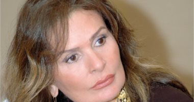 وفاة والدة النجمة يسرا والجنازة من السيدة نفيسة اليوم