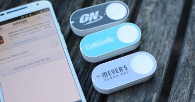 بعد طلب المنتجات صوتيا.. أمازون توقف بيع "Dash Button" للتسوق          