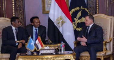 وزير الداخلية لنظيره الصومالى: تقويض مخططات إرهابية تستهدف زعزعة الأمن