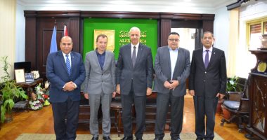 رئيس جامعة الإسكندرية يستقبل الأمين العام لشبكة المدن اليورومتوسطية