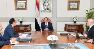 صور.. السيسى يطلع على الحالة الصحية للمصابين فى حادث قطار محطة مصر.. الرئيس يجتمع بمدبولى ووزير الإسكان ويوجه بمواصلة العمل على تقديم أفضل وأحدث الخدمات فى العاصمة الإدارية والمدن الجديدة
