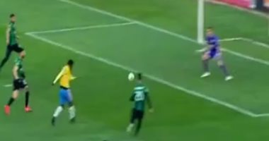 فيديو.. شيلونجو يعيد الإسماعيلى للتقدم بالهدف الثانى على شباب قسنطينة