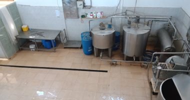 قصة نجاح سند العزازى فى تصنيع الألبان برعاية "تنمية المشروعات" بالغربية.. توسع فى مشروعه بقرض 750 ألف جنيه لإضافة خطوط جديدة وماكينات.. ويؤكد: أصبح لدى 6 فروع.. واتفقت مع عدة موزعين من خلال معارض الجهاز