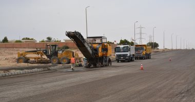 تنفيذ مشروع ازدواج الطريق الصحراوى من أسوان حتى إدفو بتكلفة 540 مليون جنيه