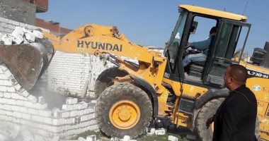 حملات مكثفة للتصدى للبناء المخالف والإشغالات بأحياء الأسكندرية 