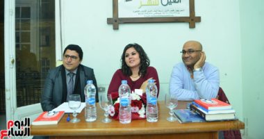 صور.. مثقفون: كتاب مقتل الأنبا إبيفانيوس لسارة علام يعيد الصحافة للزمن الجميل