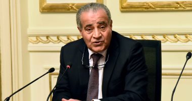 تفاصيل اجتماع وزير التموين مع مديرى المديريات استعدادا لموسم القمح المحلى.. بدء استلام المحصول من المزارعين الاثنين.. وغرفة عمليات رئيسية بالوزارة والمحافظات..ومنع الاستلام فى شون ترابية حفاظا على سلامة التخزين