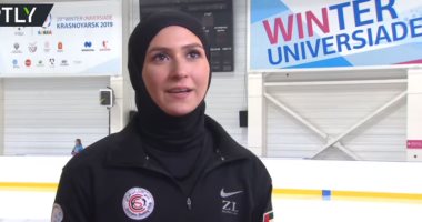 شاهد.. أول محجبة إماراتية تشارك ببطولة للتزلج على الجليد فى روسيا