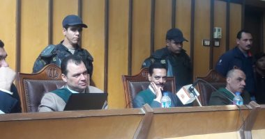 تأجيل قضية الرشوة المتهم فيها رئيس مصلحة الجمارك السابق لأبريل المقبل