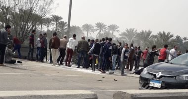 زحام مرورى بمحور 26 يوليو اتجاه ميدان لبنان بسبب تصادم سيارتين