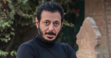 مصطفى شعبان يستعرض فورمة الصيف من داخل الجيم بتمرينات خلفيات كتف.. فيديو وصور