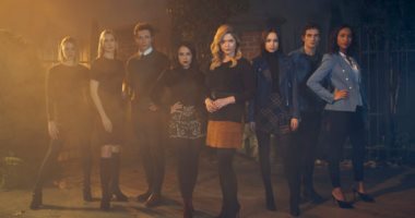 شاهد.. صورة حصرية للمسلسل الجديد The Perfectionists