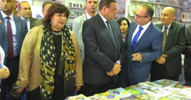 إيناس عبد الدايم بمعرض دمنهور للكتاب: الثقافة منارة لتصحيح المفاهيم الخاطئة