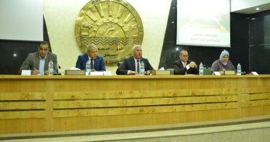 محافظ مطروح يكلف بمعاينة خزانات وقود محطة السكة الحديد وتقنين الأراضى