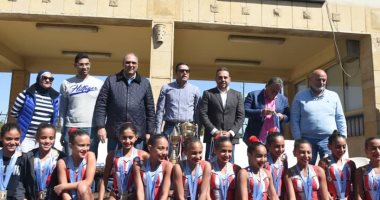 الصيد بطل الدرع العام لبطولة الجمهورية للسباحة التوقيعية 