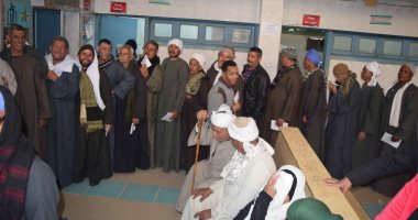 توقيع الكشف الطبى على 688 ألف مواطن بمبادرة (100 مليون صحة) بالمنيا