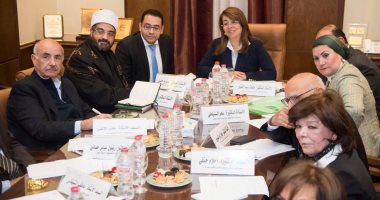 غادة والى ترأس الاجتماع الأول للجنة تسيير مشروع 2 كفاية