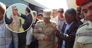 صور.. رتبة الفريق على كتف رجل المهام الصعبة.. كامل الوزير ماركة مسجلة للعطاء فى القوات المسلحة  يقود مهمة إنقاذ السكة الحديد .. قناة السويس و "القومى للطرق" وأنفاق العبور لسيناء  تجارب حية لـ  "الوزير " 