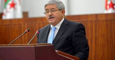 القضاء الجزائرى يؤيد أحكاما بالسجن بحق رئيسى الوزراء السابقين أويحيى وسلال