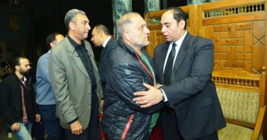 نجوم الرياضة فى عزاء والدة خالد لطيف