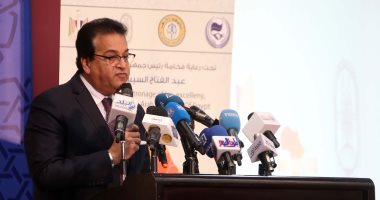 وزير التعليم العالى يستعرض حصاد التعاون مع الدول الإفريقية خلال عام 2019