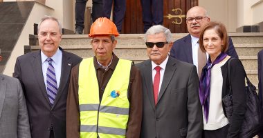 تفاصيل زيارة وفد السفارة الأمريكية لمحطة معالجة مياه روض الفرج.. صور