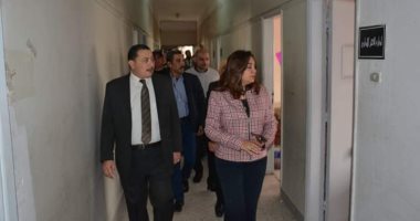 محافظ دمياط تشدد على مسئولى المحليات تنفيذ قرارات الإزالة