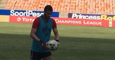 طبيب الأهلي يؤكد غياب رمضان صبحى عن مواجهة بيراميدز