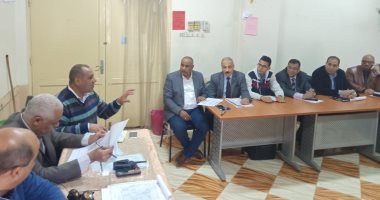 "تعليم أسيوط" يناقش مقترحًا لمواعيد امتحانات الفصل الدراسى الثانى