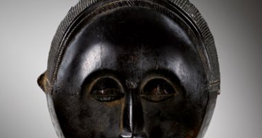 شاهد.. الكنوز الأفريقية قبل بيعها فى مزاد سوثبى