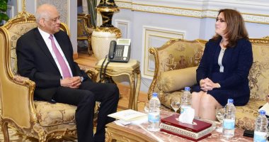 صور.. سفيرة كوبا تشيد بالإصلاحات السياسية والاقتصادية وحملة 100 مليون صحة
