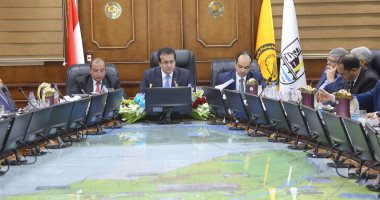 وزير التعليم العالى يطالب الجامعات بحملات توعية لأخطار المخدرات