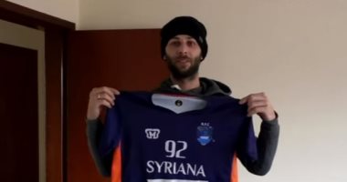 فيديو.. سورى يؤسس نادياً لكرة القدم للاجئين فى بلجيكا