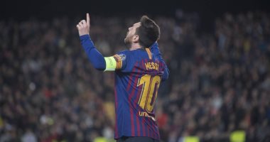 ريال بيتيس ضد برشلونة.. ميسي يسجل الهاتريك من هدف أسطورى بالدقيقة 85 