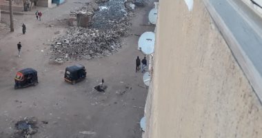 سكان الحى الكندى بصقر قريش يعانون من انتشار القمامة