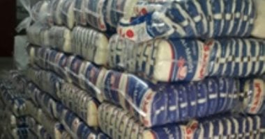 ضبط 2 طن سكر مجهول المصدر داخل مخزن مواد غذائية بدون ترخيص بالعاشر من رمضان