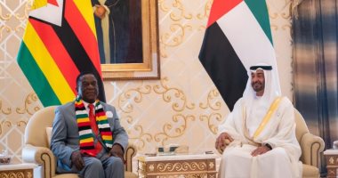 صور.. الشيخ محمد بن زايد يستقبل رئيس زيمبابوى لبحث التعاون بين البلدين