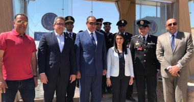 وزير الآثار يتفقد معبد فيلة فى أسوان.. صور 