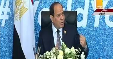 السيسى: "الحديث عن شمال عربى وجنوب زنجى كلام لا يليق" بأفريقيا 