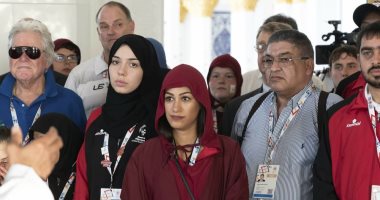 وفد بعثة نيوزيلندا بالأولمبياد الخاص يزور مسجد زايد بأبوظبى ويستنكر الحادث الإرهابى