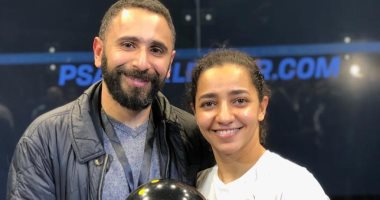 صور.. رنيم الوليلى تحتفل بتتويجها ببطولة بلاك بول للاسكواش