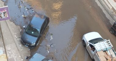صور.. شكوى من انتشار مياه الصرف بشارع الثلاثينى بالجيزة