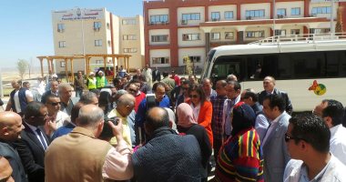 صور..  رئيسا "النواب والوزراء" يتفقدان مبانى جامعة أسوان الجديدة