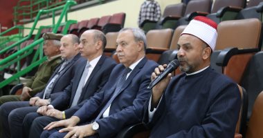 محافظ قنا ومدير الأمن يشهدان قرعة أداء فريضة الحج.. صور 