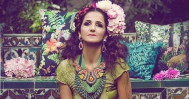 من هى الراقصة العربية الأجمل والأكثر أناقة من وجهة نظر المطربة تانيا صالح؟