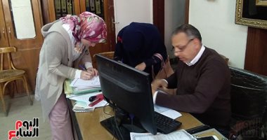 القوى العاملة: قبول طلبات 827 فرصة عمل بالإسكندرية برواتب تصل إلى 4000 جنيه
