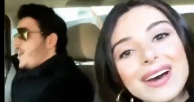 إنها حقا عائلة فنية.. شاهد دندنة ماريتا والوليد الحلانى على أنغام "عم يسألوا"