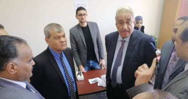 صور.. سامح عاشور يزور مقر "المحامين" بالإسكندرية.. ويؤكد: نسعى لتحسين الخدمات